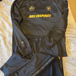 Bee Inspired Black Sweatshirt